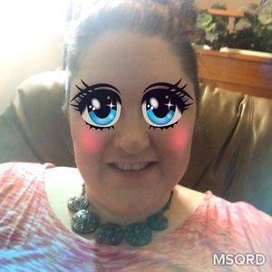 Meet your Posher, Dena